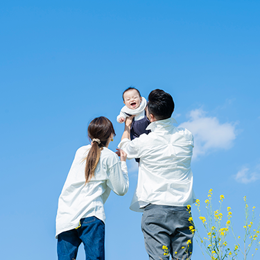 仕事と育児・介護の<br>両立可能な働き方改革実現に向けて(仮題)